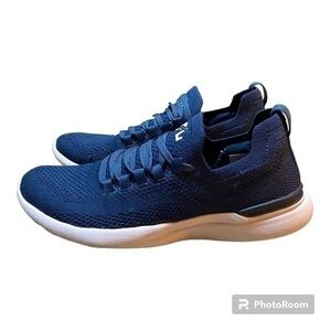 APL TechLoom Breeze tennis shoes